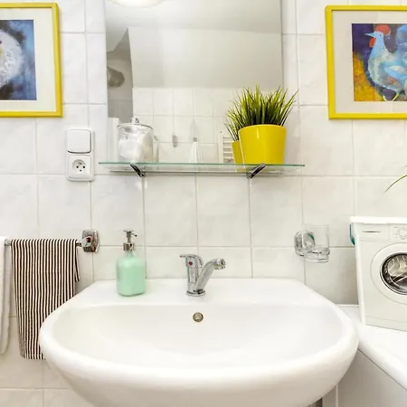 Charming Old Town By Michal&friends Apartment *