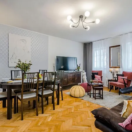 Charming Old Town By Michal&friends Prague
